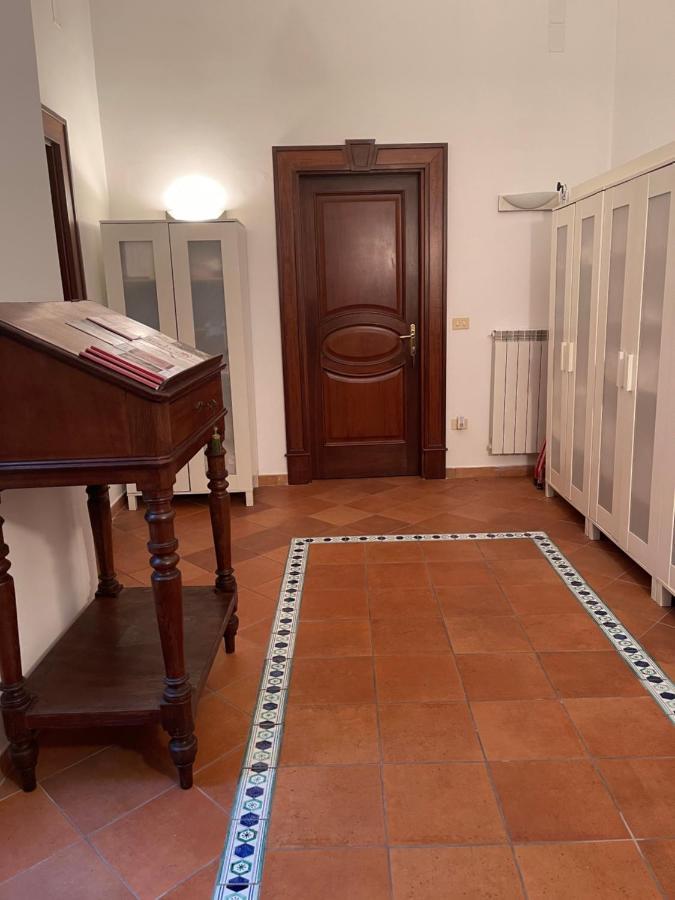 Casa Flores Неаполь Экстерьер фото